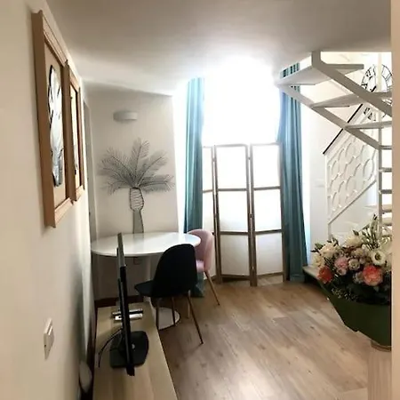 Romantic Eco-loft * 로마